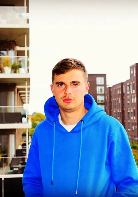 Я Alexandru, 22, из Катания, ищу знакомство для общения