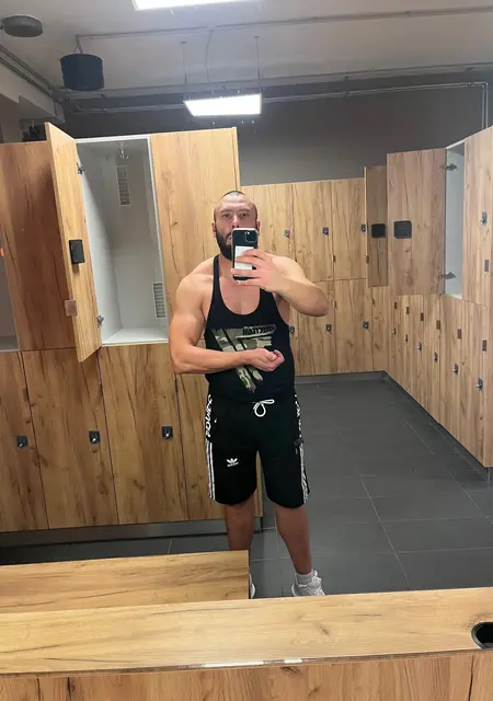 Я Damian, 37, знакомлюсь для постоянных отношений в Райнбек