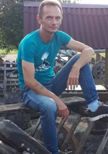 Я Аполлинарий, 54, знакомлюсь для приятного времяпровождения в Барановичах