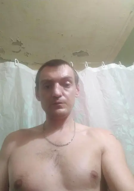 Andrey з Кривого Рогу, шукаю на сайті знайомства на одну ніч