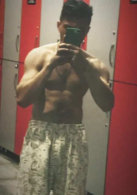 Андрій з Чернівців, мені 27 років, познайомлюсь без зобов'язань