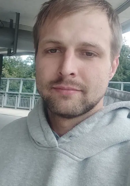 Pash з Заставны, шукаю на сайті знайомства без зобов'язань