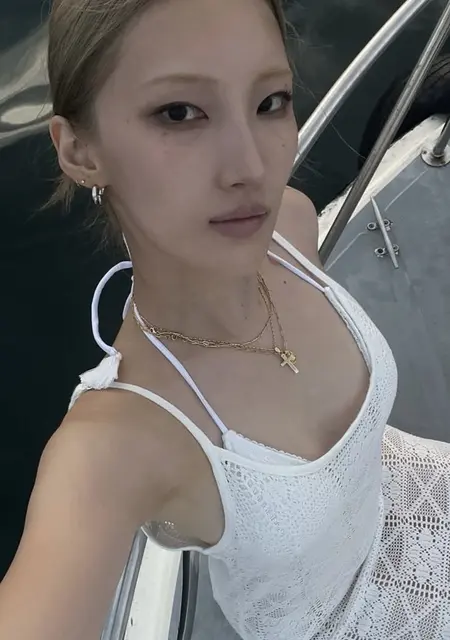 Я Alice, 21, из Амстердама, ищу знакомство для вирта