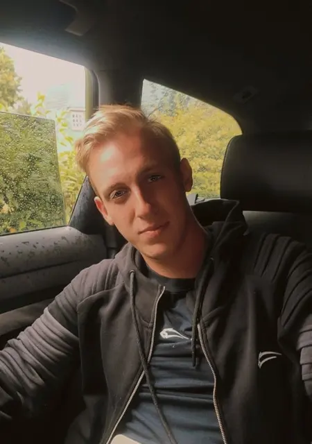 Я Marven, 24, знакомлюсь для совместных путешествий в Киле