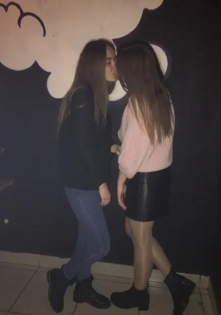 Я Катя, 25 років з Ужгород, шукаю знайомство для приємне проведення часу