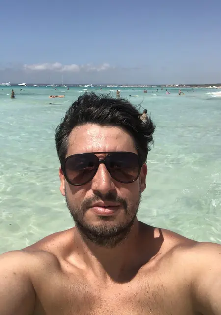 Soy Dave, 44 años de Madrid, busco conocer gente para chatear