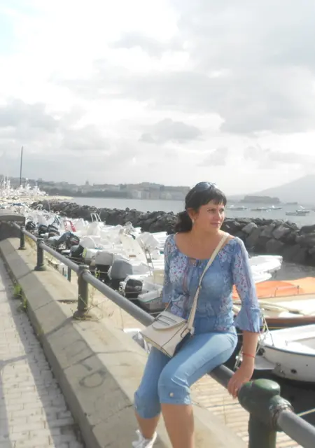 Галина з Києва, мені 53 років, познайомлюсь для приємного проведення часу