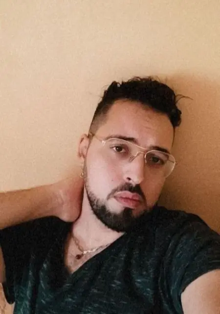 Я I Want You, 26, из Парижа, ищу знакомство