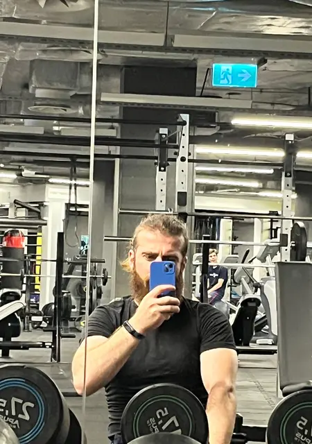 Я Polat, 28, из Руды-сленска, ищу знакомства без обязательств