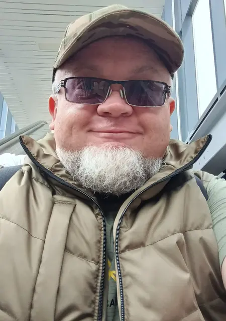 Я Андрей, 51 років з Донецька, шукаю знайомство для постійних стосунків