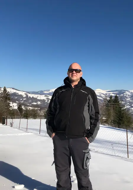 Рома из Львова, ищу на сайте знакомства на одну ночь