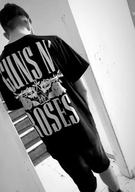 Samu de Cáceres, tengo 18 años, listo para conocer para lío de una noche