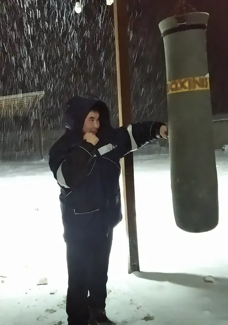 Adlet из Алматы, ищу на сайте знакомства на одну ночь