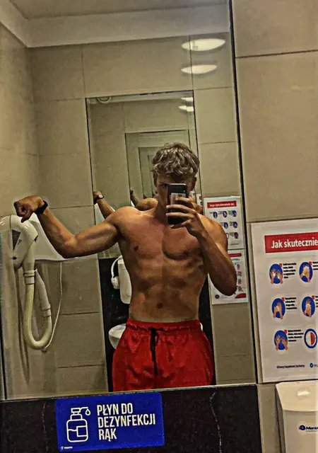 Kuba из Кракова, ищу на сайте знакомства на одну ночь