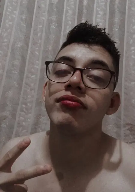 Я Joshua, 21, знакомлюсь для общения в Монтеррее