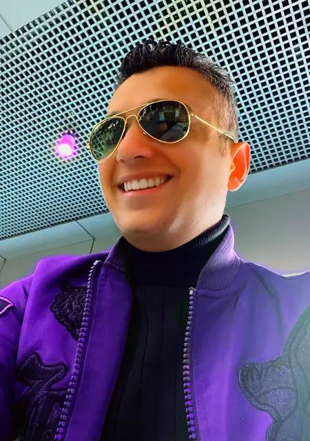 Я Hseyin, 39, знакомлюсь без обязательств в Анталии