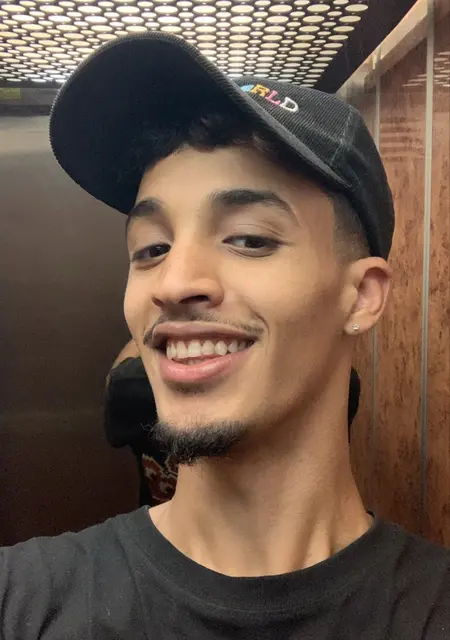 Khalid de Huelva, busco en el sitio lío de una noche