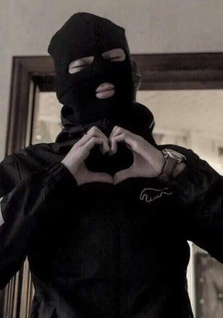 Roman из Амстердама, мне 30, познакомлюсь на одну ночь