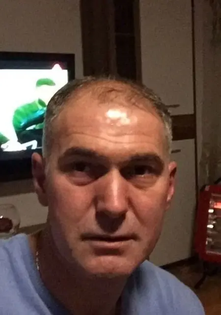 Я Joni, 43, из Берлина, ищу знакомство