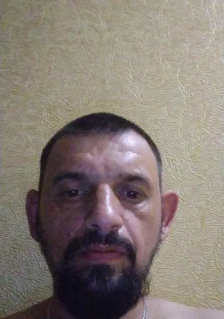 Иван из Парижа, ищу на сайте знакомства на одну ночь