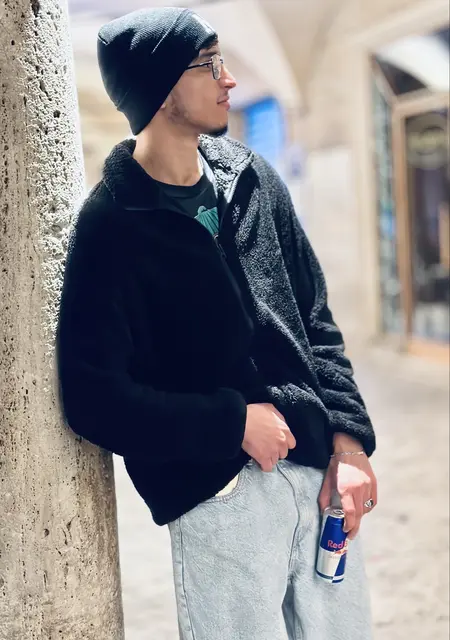 Я Boh, 24, из Пизы, ищу знакомство для общения