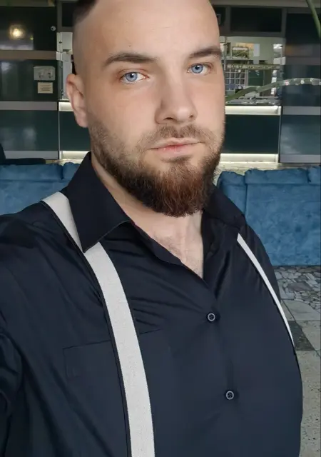 Я Антон, 31, знакомлюсь для постоянных отношений в Рендсбург