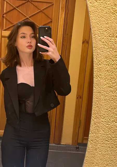 Allistrina из Таллина, ищу на сайте дружбу