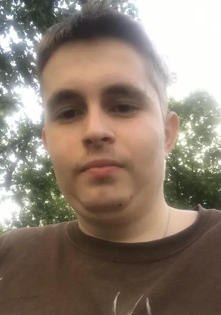 Алексей из Гомеля, ищу на сайте приятное времяпровождение