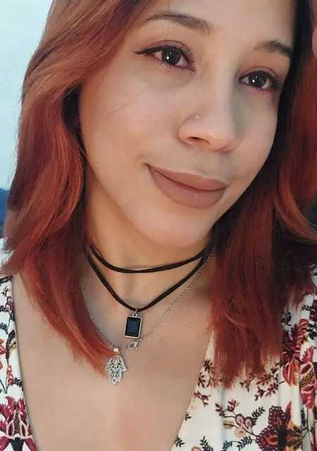 Я Scarlet, 26, из Мадрида, ищу знакомство