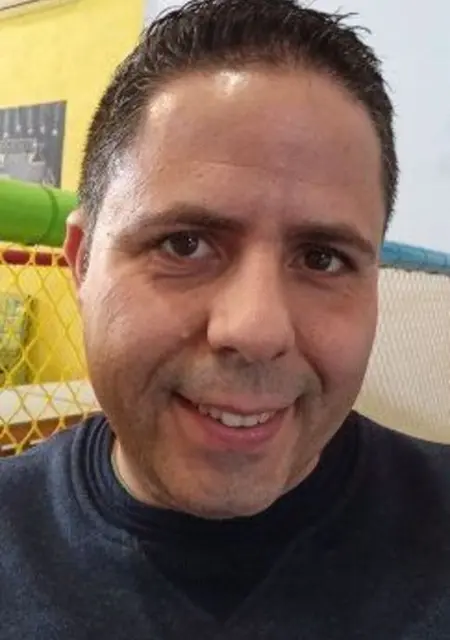 Luis Costa из Лиссабона, мне 39, познакомлюсь