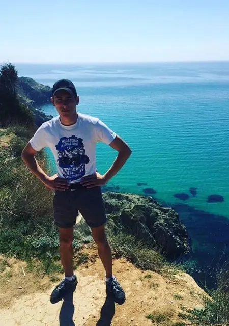 Дима из Нью-дели, ищу на сайте знакомства на одну ночь