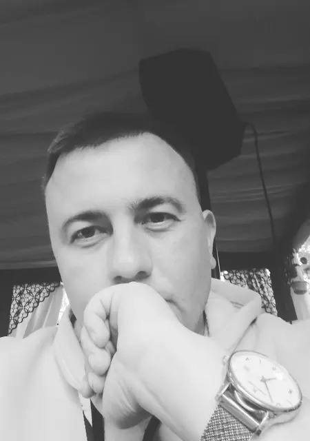 Я Сергей, 33 років з Білої Церкви, шукаю знайомства без зобов'язань