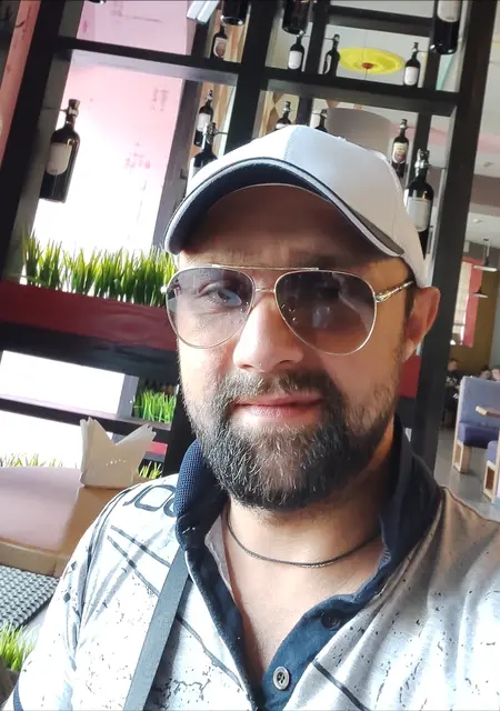 Vova з Мелітополя, шукаю на сайті спільні подорожі