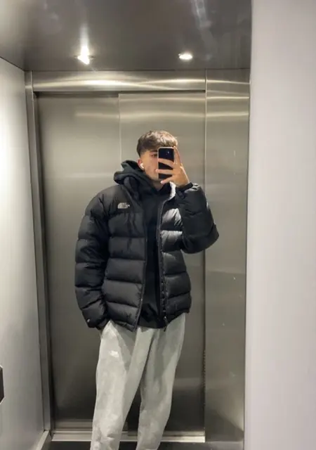 Kamil из Познани, ищу на сайте знакомства на одну ночь