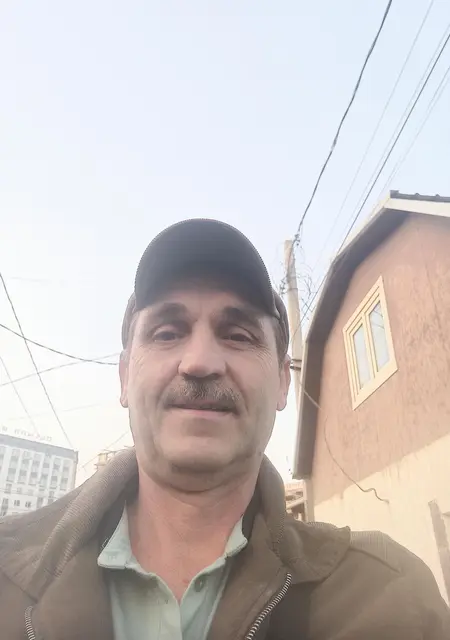 Сергей из Бишкека, ищу на сайте знакомства без обязательств