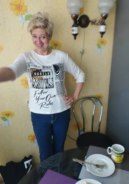 Елена из Минска, ищу на сайте знакомства без обязательств