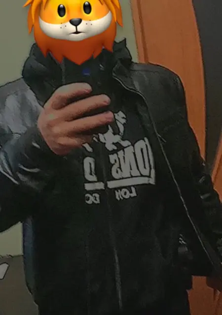 Я Ivan, 19 років з Костянтинівки, шукаю знайомство для спілкування