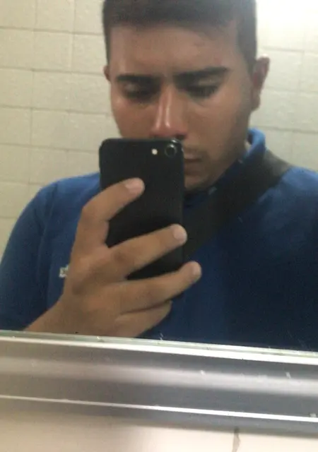 Я Erik, 25, знакомлюсь для постоянных отношений в Мехико