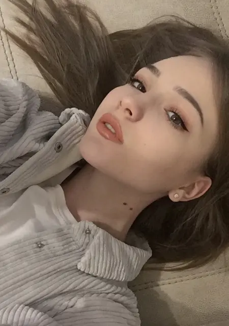 Я Дашуля, 24, знакомлюсь для общения в Минске