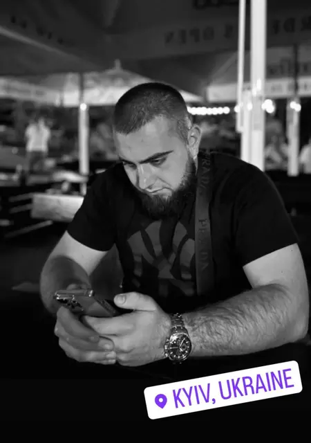 Я Максим, 36 років, знайомлюсь без зобов'язань у Львові