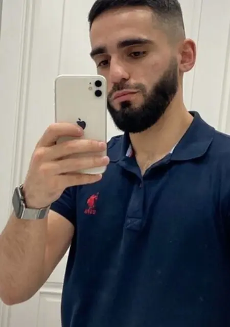 Армен из Энфилд, ищу на сайте приятное времяпровождение