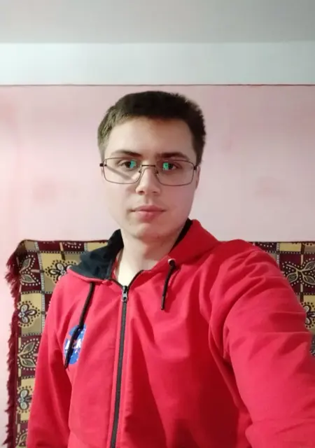 Я Назар, 22, из Черновцов, ищу знакомство для постоянных отношений