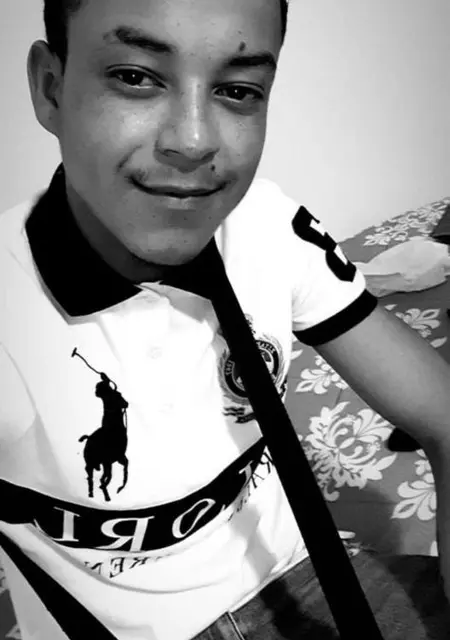 Pedro из Лиссабона, мне 26, познакомлюсь