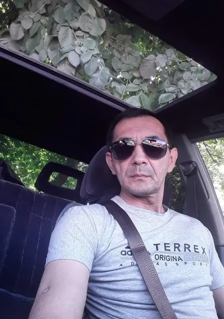 Я Дмитрий, 52, знакомлюсь для общения в Алматы