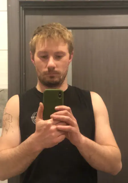 Андрей з Харкова, шукаю на сайті знайомства без зобов'язань