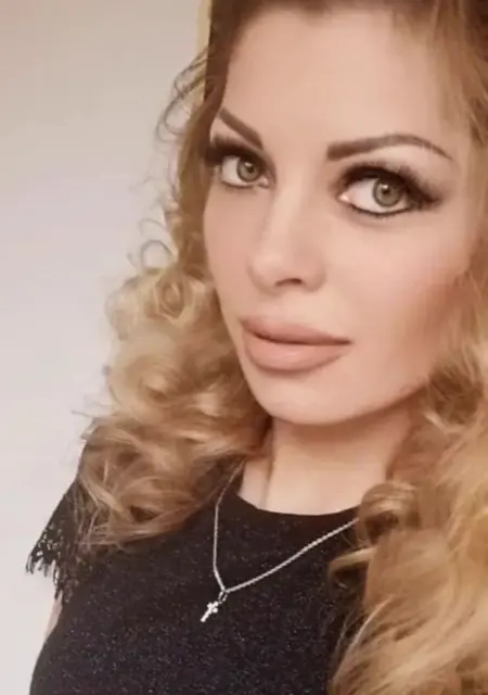 Елена из Минска, мне 37, познакомлюсь для приятного времяпровождения