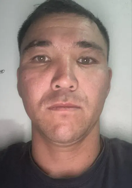 Я Erbolot, 31, из Бишкека, ищу знакомства без обязательств