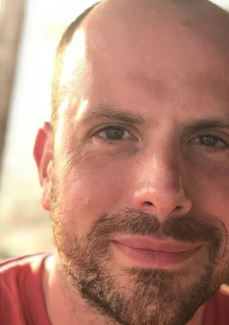 Я Mark, 46, из Эль-Минья, ищу знакомства без обязательств