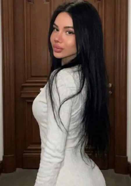 Я Анна, 31, знакомлюсь на одну ночь в Амстердаме