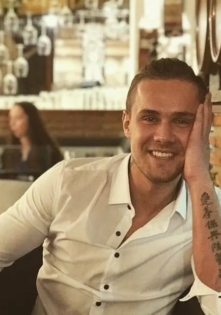 Я Jon, 25, знакомлюсь без обязательств в Тирасполе